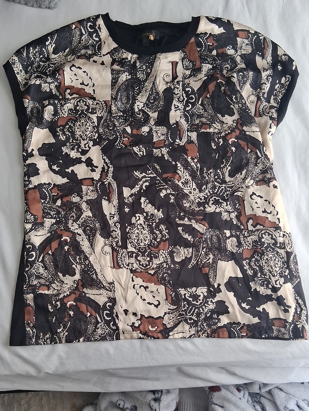 Donna Karan Black, Cream & Brown Paisley Print Short Sleeve Tee